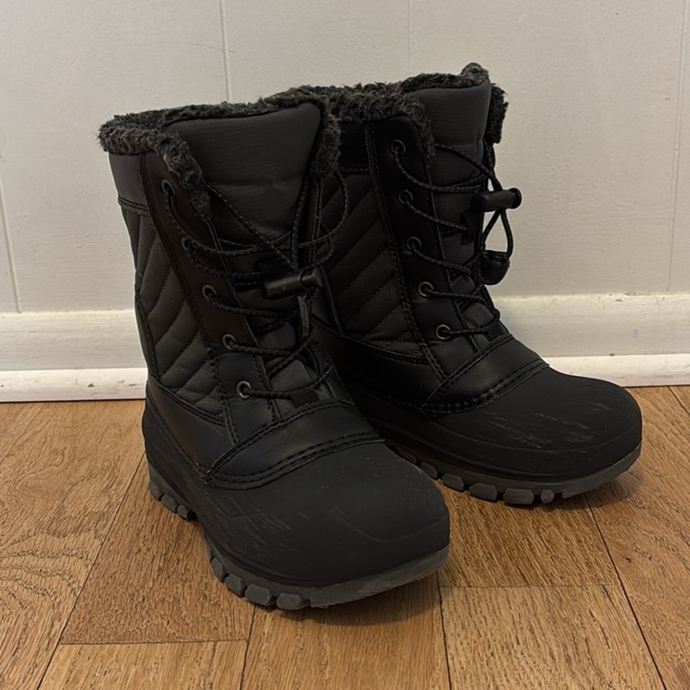 Black Skylar Waterproof All in Motion Kids Snow Boots Size 13
